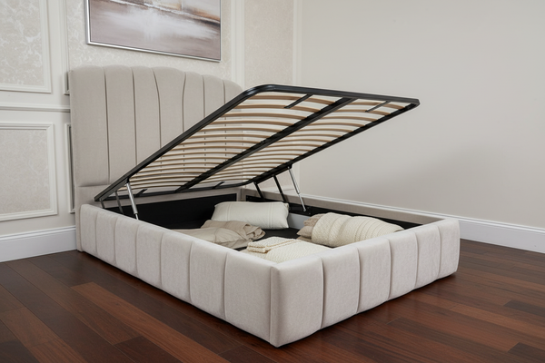 Lora- Storage bed